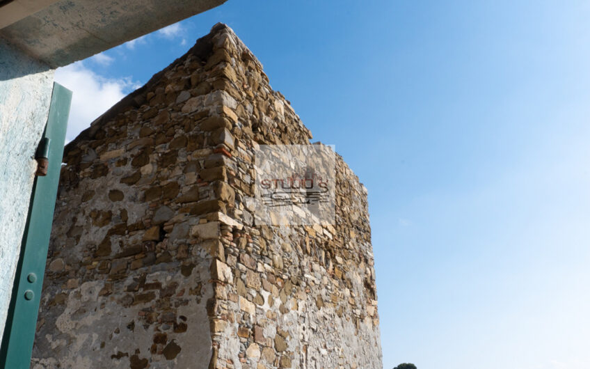 Santo Stefano al Mare – Trilocale nel centro storico da ristrutturare